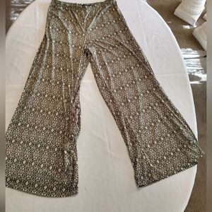 Zac & Rachel Printed Palazzo Pants in Olive Green and Cream